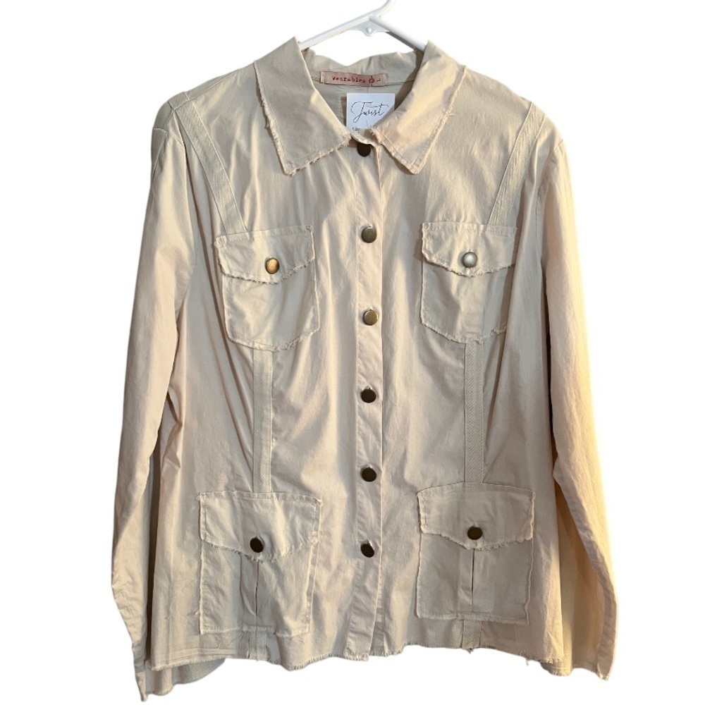 WEARABLES twist light weight jacket NWT women’s L